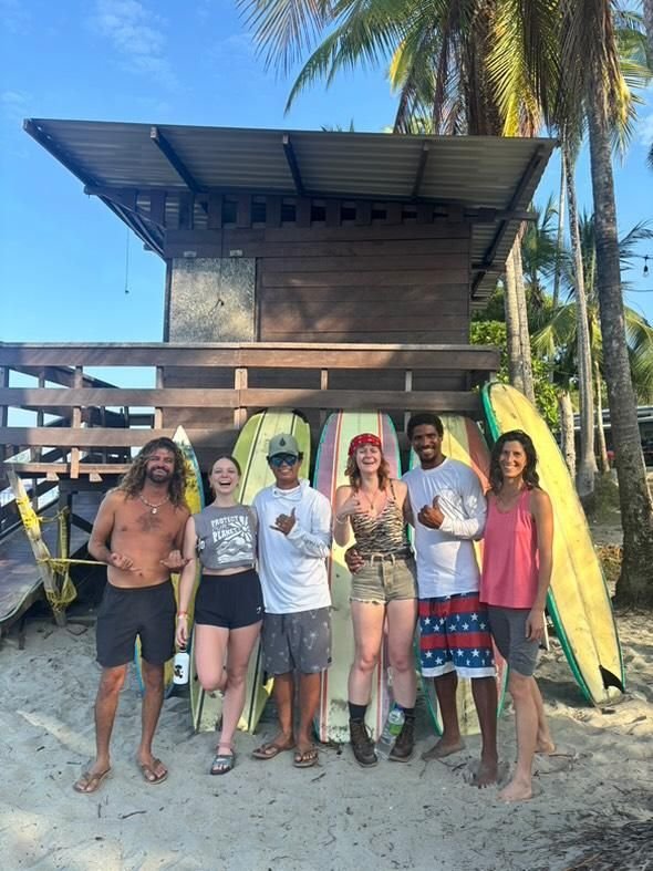 Costa Rican community of surfers.
